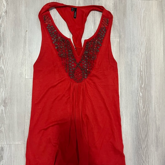 Maurice’s red and taupe t back beaded tank tops size medium - Picture 2 of 6